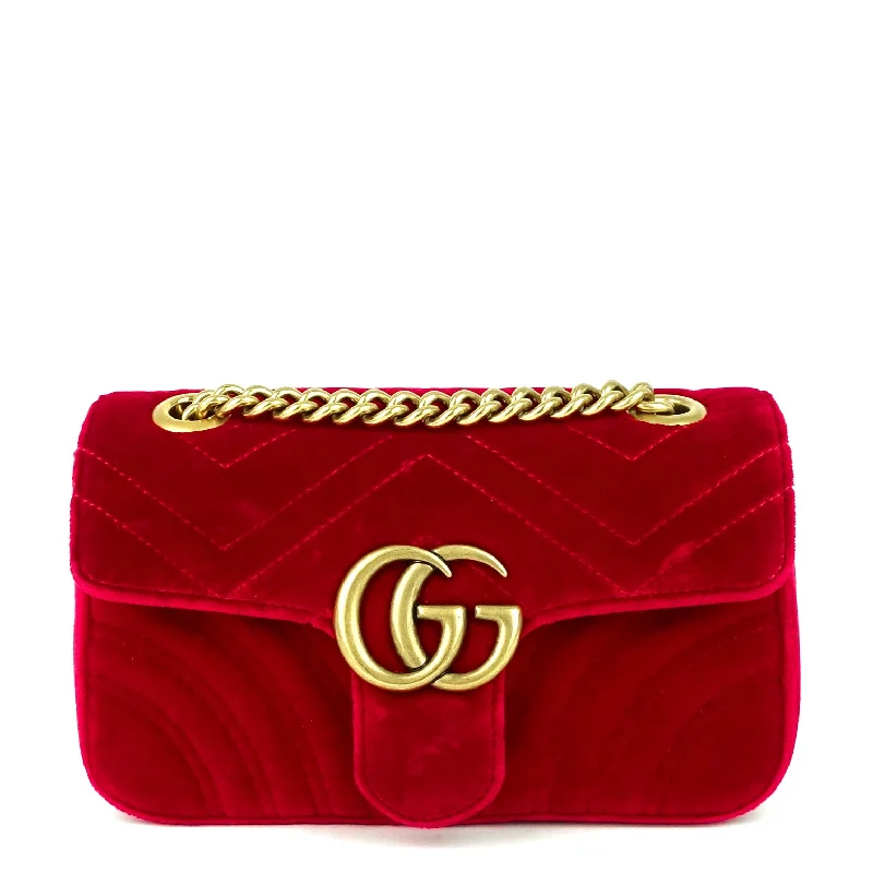 Women Gucci bags with a zippered interior pocketGG Marmont Mini Chevron Velvet Bag