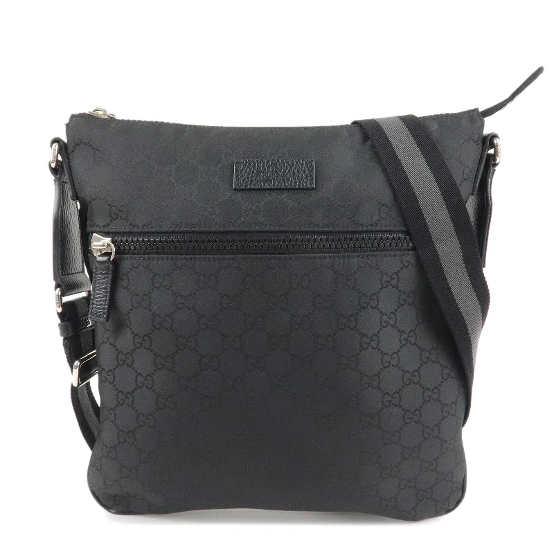 Women Gucci bags with a magnetic snap closure for easy accessGUCCI Sherry GG Nylon Leather Shoulder Bag Black449185