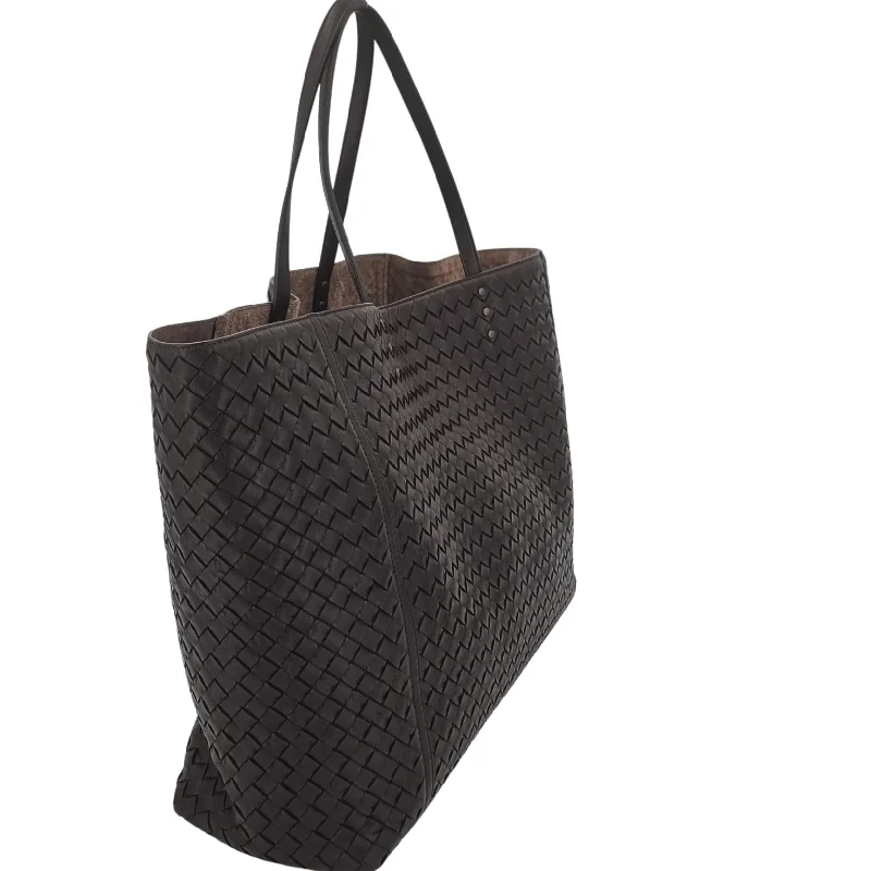 Bottega Veneta bags with herringbone patternsBottega Veneta Intrecciato Tote in Brown