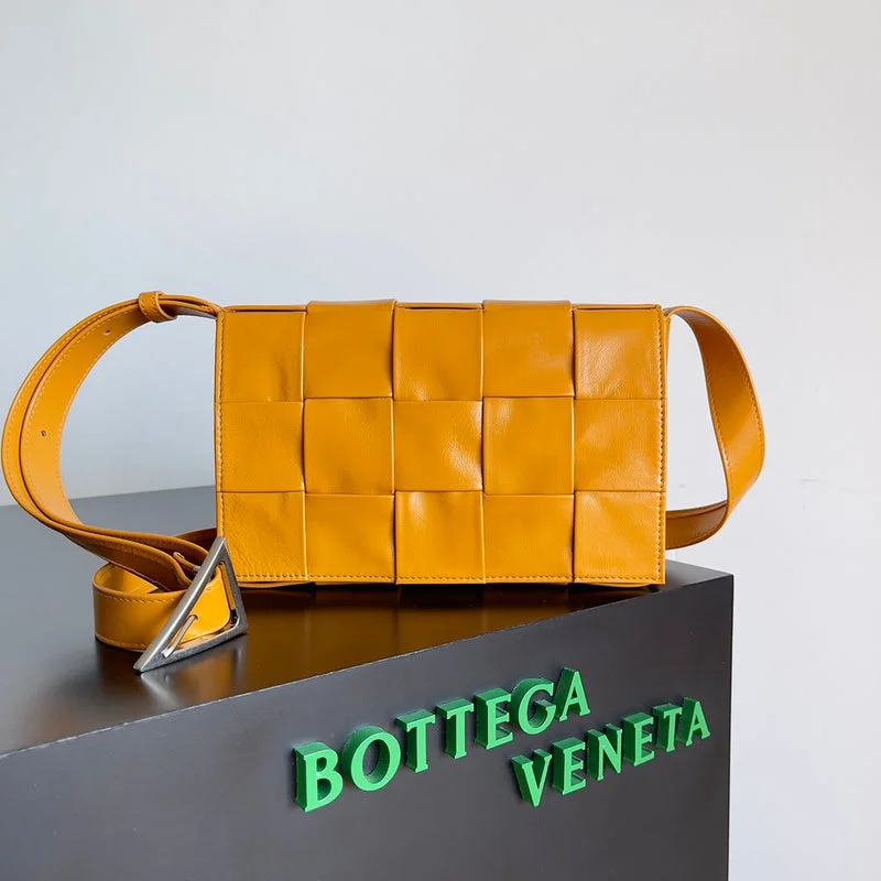 Bottega Veneta bags with leather - stitched detailsWhimsy Finds - Bottega Veneta Bags - 1579