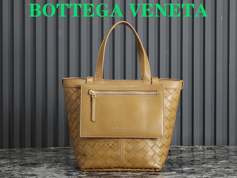 Bottega Veneta bags with contrast stitchingWhimsy Finds - Bottega Veneta Bags - 213