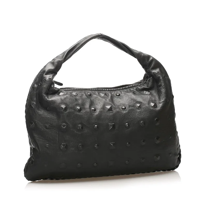 Bottega Veneta bags with magnetic snap closuresBottega Veneta Studded Leather Hobo Bag (SHG-22738)