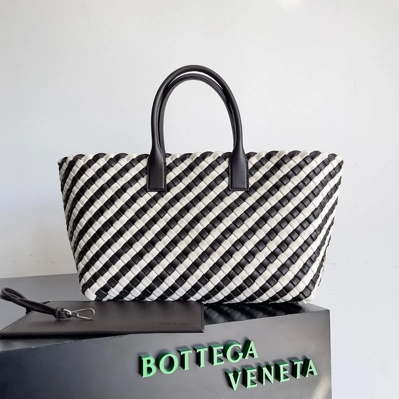 Bottega Veneta bags in ombre colorsWhimsy Finds - Bottega Veneta Bags - 173