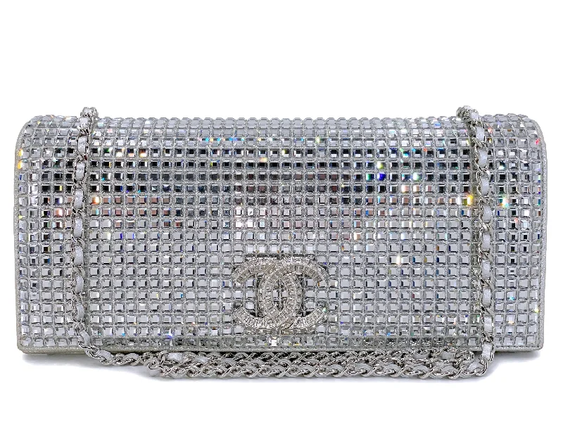 Chanel Lightweight Handbag for Daily ErrandsChanel 15C Paris-Dubai Strass Crystals EW Clutch Flap Bag UYK