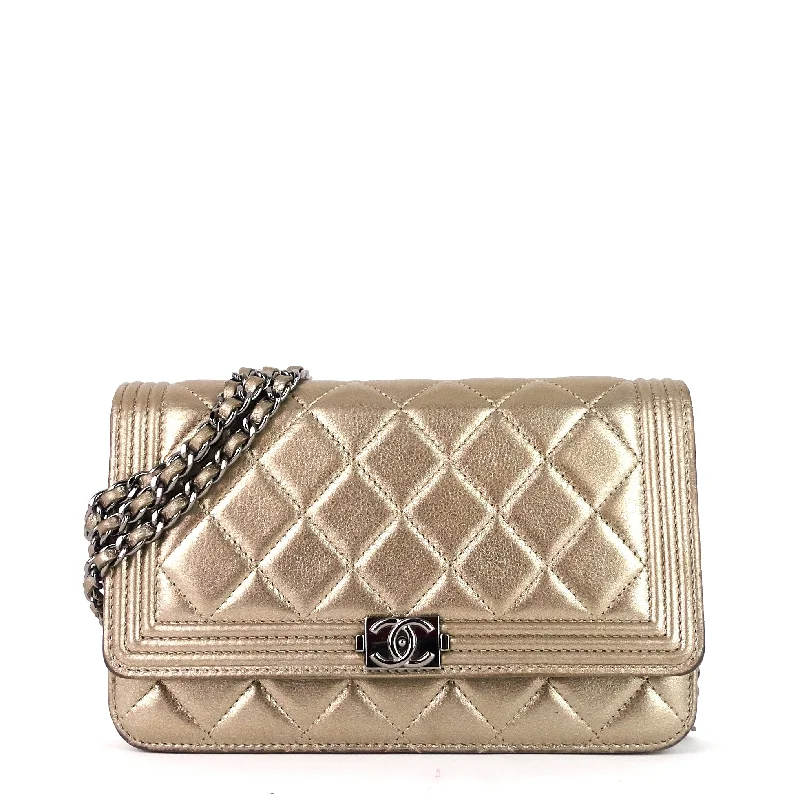 Chanel Chain Strap Handbag for Everyday UseBoy Wallet on Chain Quilted Lambskin Leather Crossbody Bag