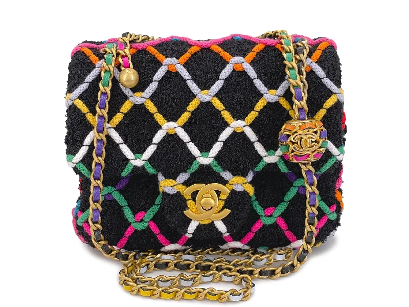 Chanel Designer Handbag with Unique DesignChanel Rainbow Roped Square Mini Pearl Crush Flap Bag 2022 Z0G