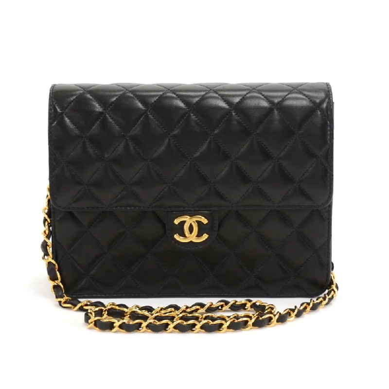 Chanel Vintage Inspired Handbag for Retro LoversQuilted Lambskin Leather Single Flap Shoulder Bag