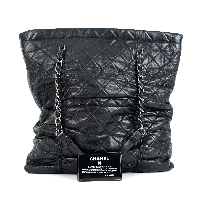 Chanel Designer Handbag with Unique DesignSharpei Quilted Lambskin Leather Bag