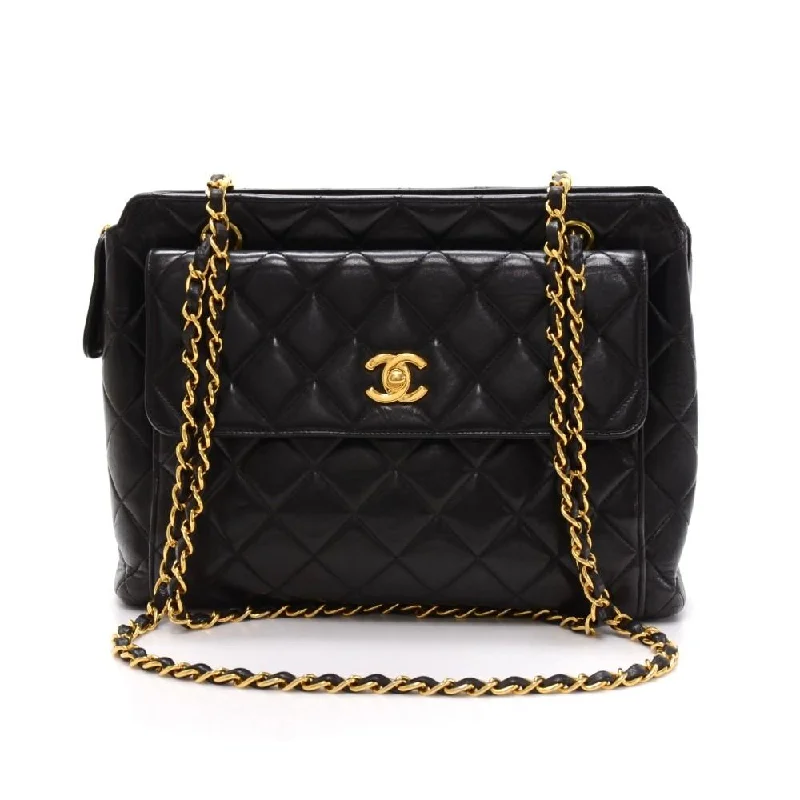 Chanel Quilted Leather Shoulder Bag for FashionistasQuilted Lambskin Leather Tote Bag