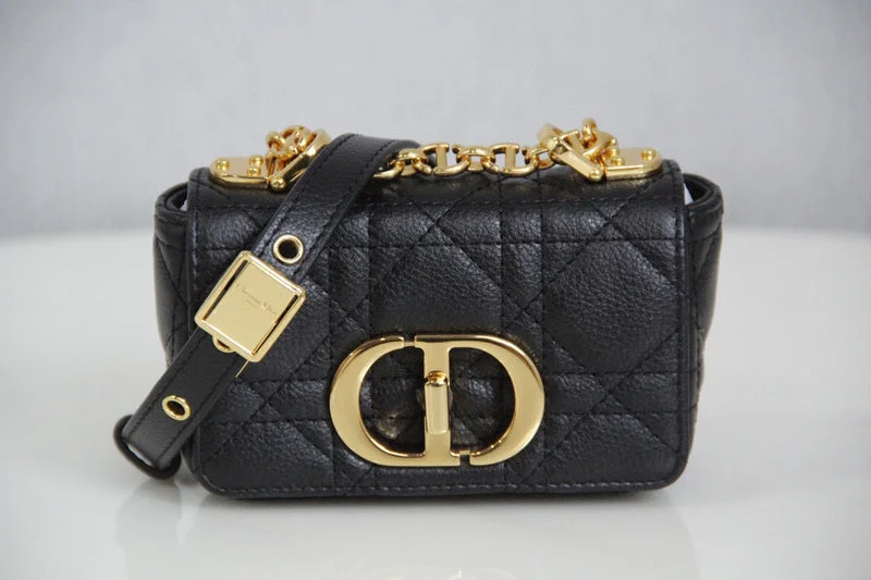 Luxury Christian Dior crossbody bags with a chain - link strapChristian Dior  Bags - 3566