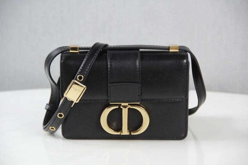 Trendsetting Christian Dior crossbody bags with a colorful strapChristian Dior  Bags - 3577