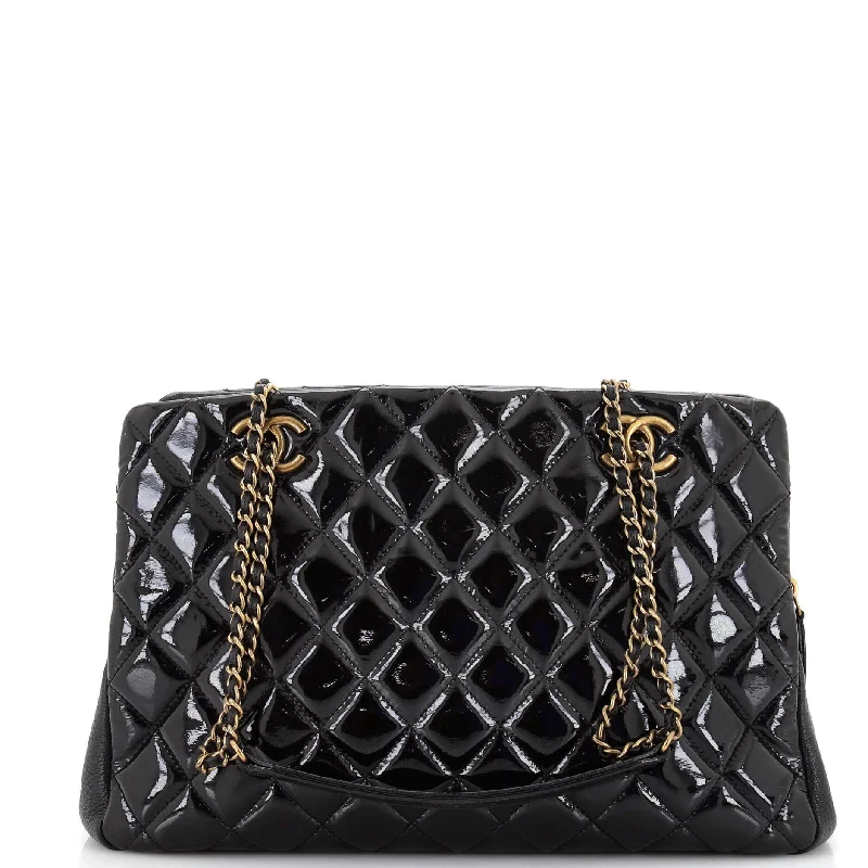 CC Eyelet Tote Quilted Patent Medium